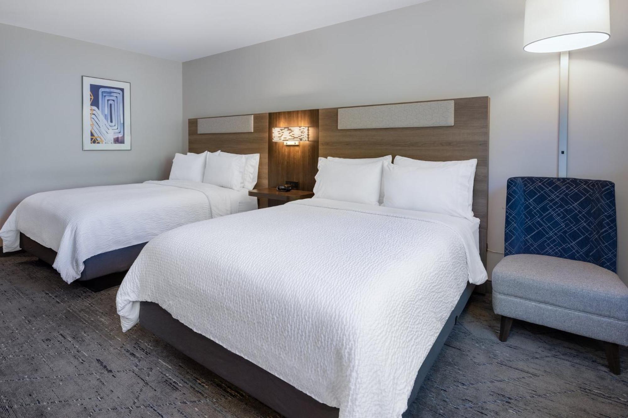 Holiday Inn Express Hotel & Suites Vineland Millville By Ihg Extérieur photo
