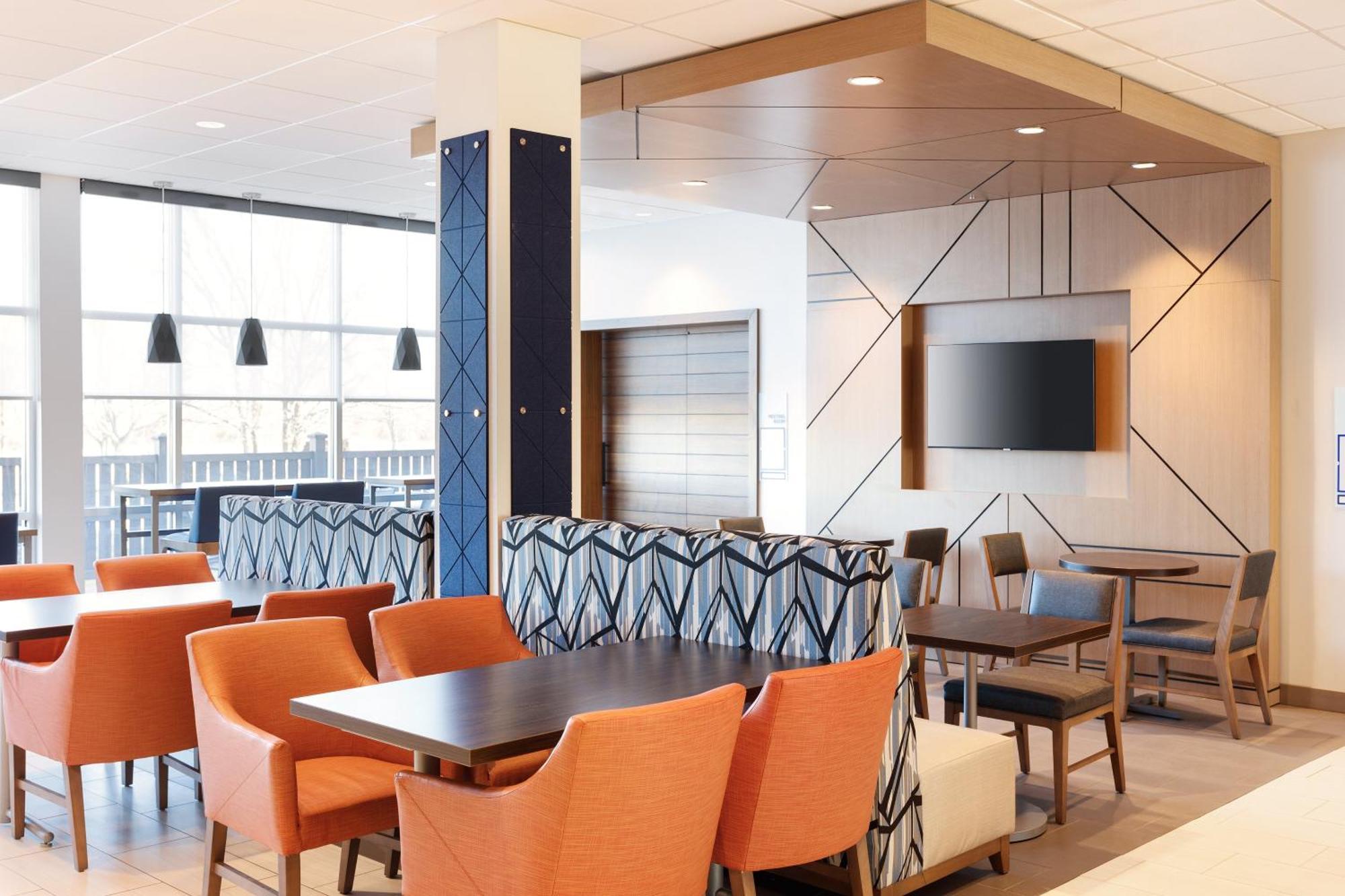 Holiday Inn Express Hotel & Suites Vineland Millville By Ihg Extérieur photo