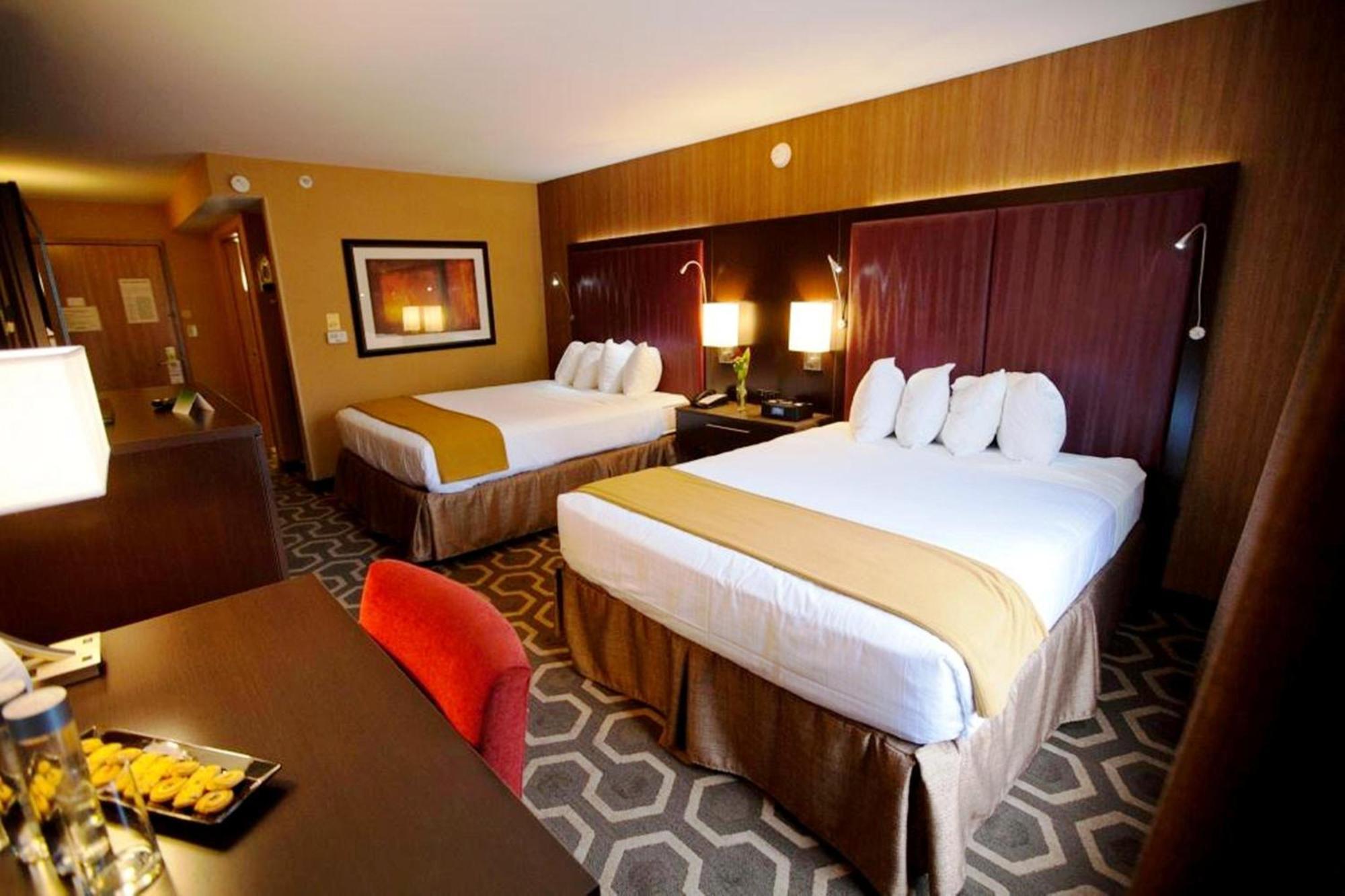 Holiday Inn Express Hotel & Suites Vineland Millville By Ihg Extérieur photo